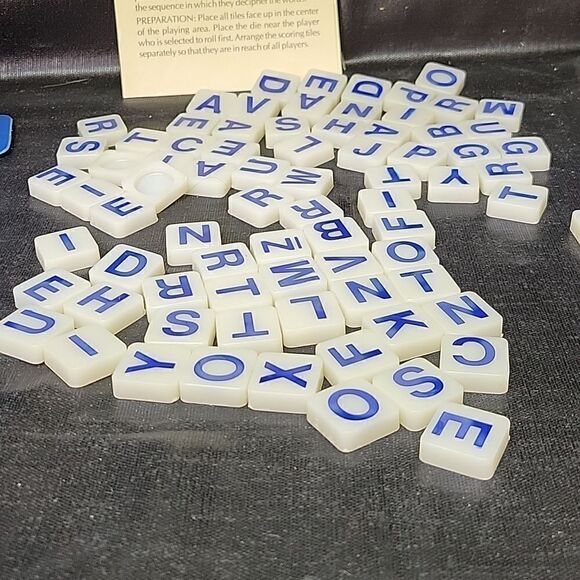 Vintage 1973 Parker Brothers GRAPPLE Word Game, complete in original box - Picture 6 of 8